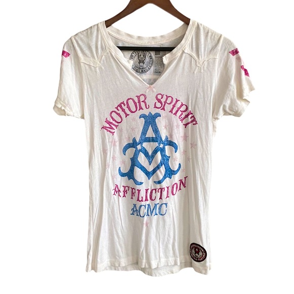 Affliction Tops - AFFLICTION V Neck T Shirt Medium NWOT